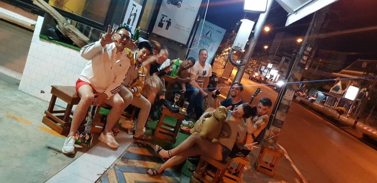 Bed Bike Hostel شيانغ ماي المظهر الخارجي الصورة